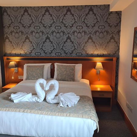 Leitrim Marina Hotel Carrick on Shannon Exteriér fotografie