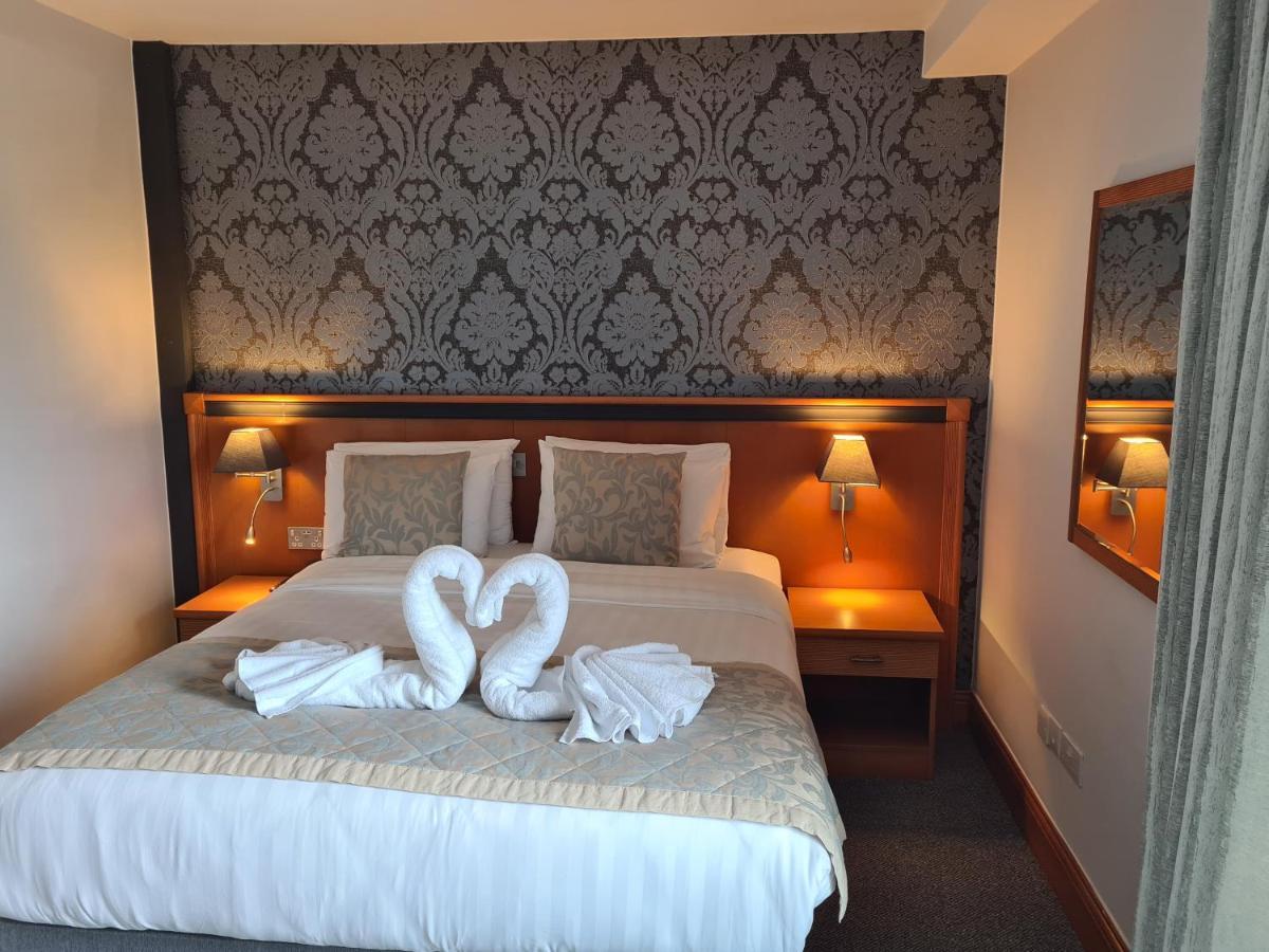 Leitrim Marina Hotel Carrick on Shannon Exteriér fotografie