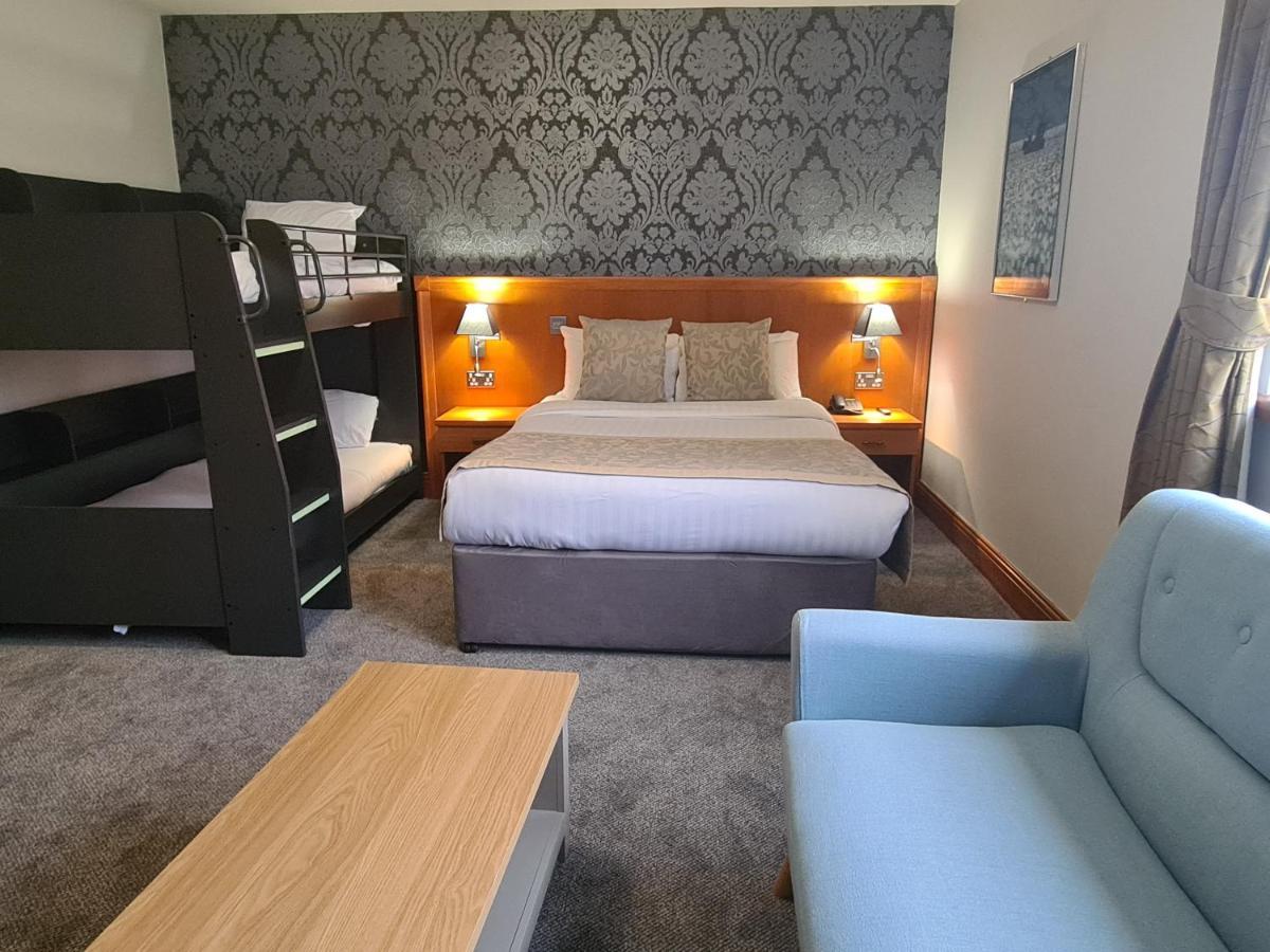 Leitrim Marina Hotel Carrick on Shannon Exteriér fotografie