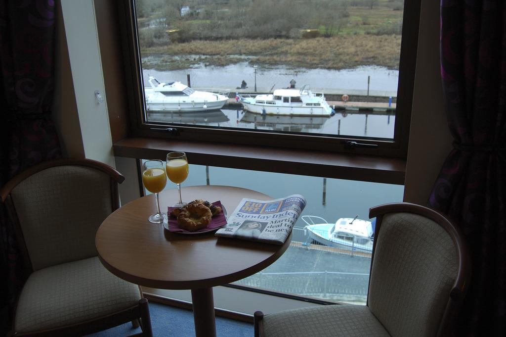 Leitrim Marina Hotel Carrick on Shannon Exteriér fotografie