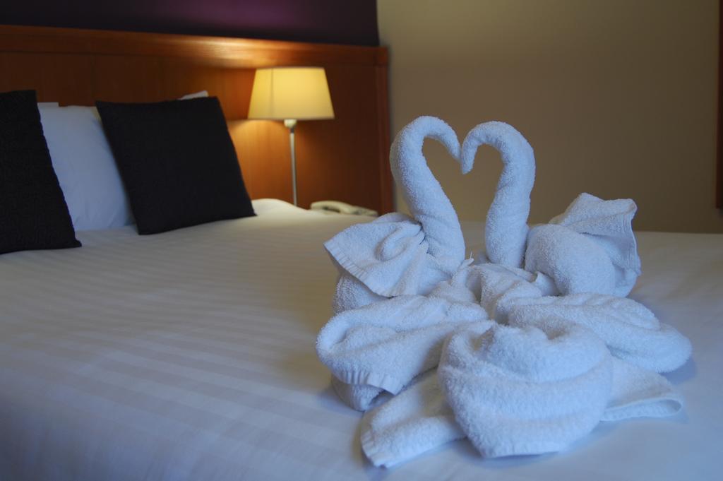 Leitrim Marina Hotel Carrick on Shannon Exteriér fotografie