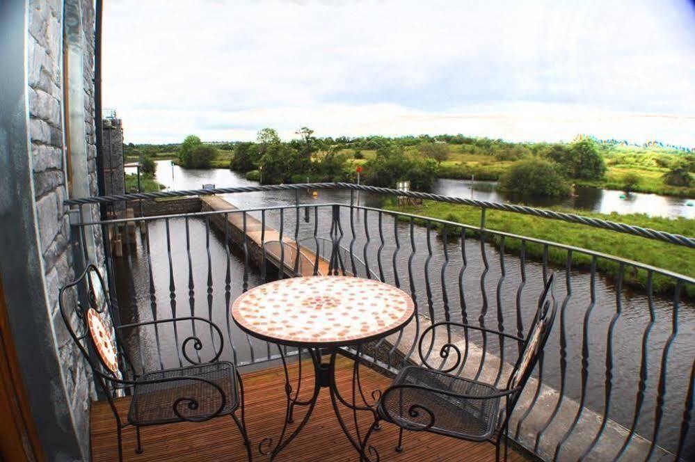 Leitrim Marina Hotel Carrick on Shannon Exteriér fotografie